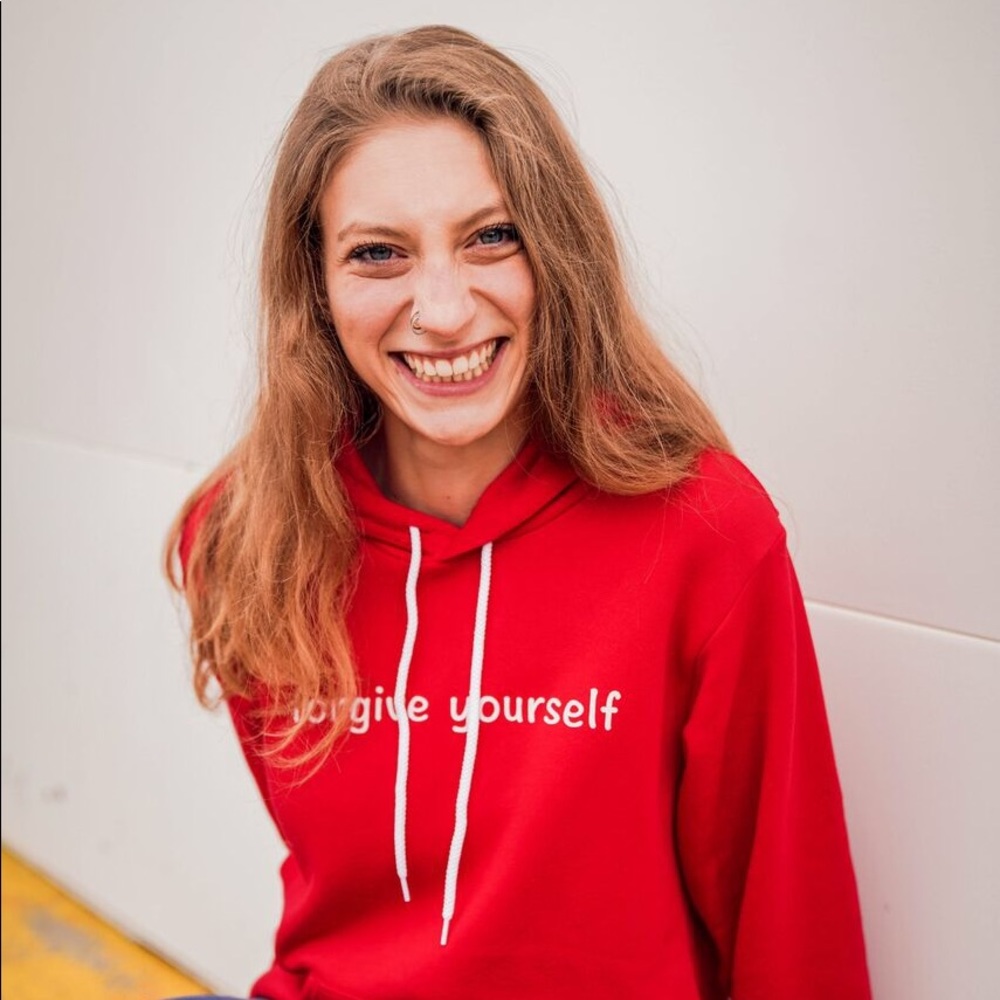 Meet your Posher, Ally